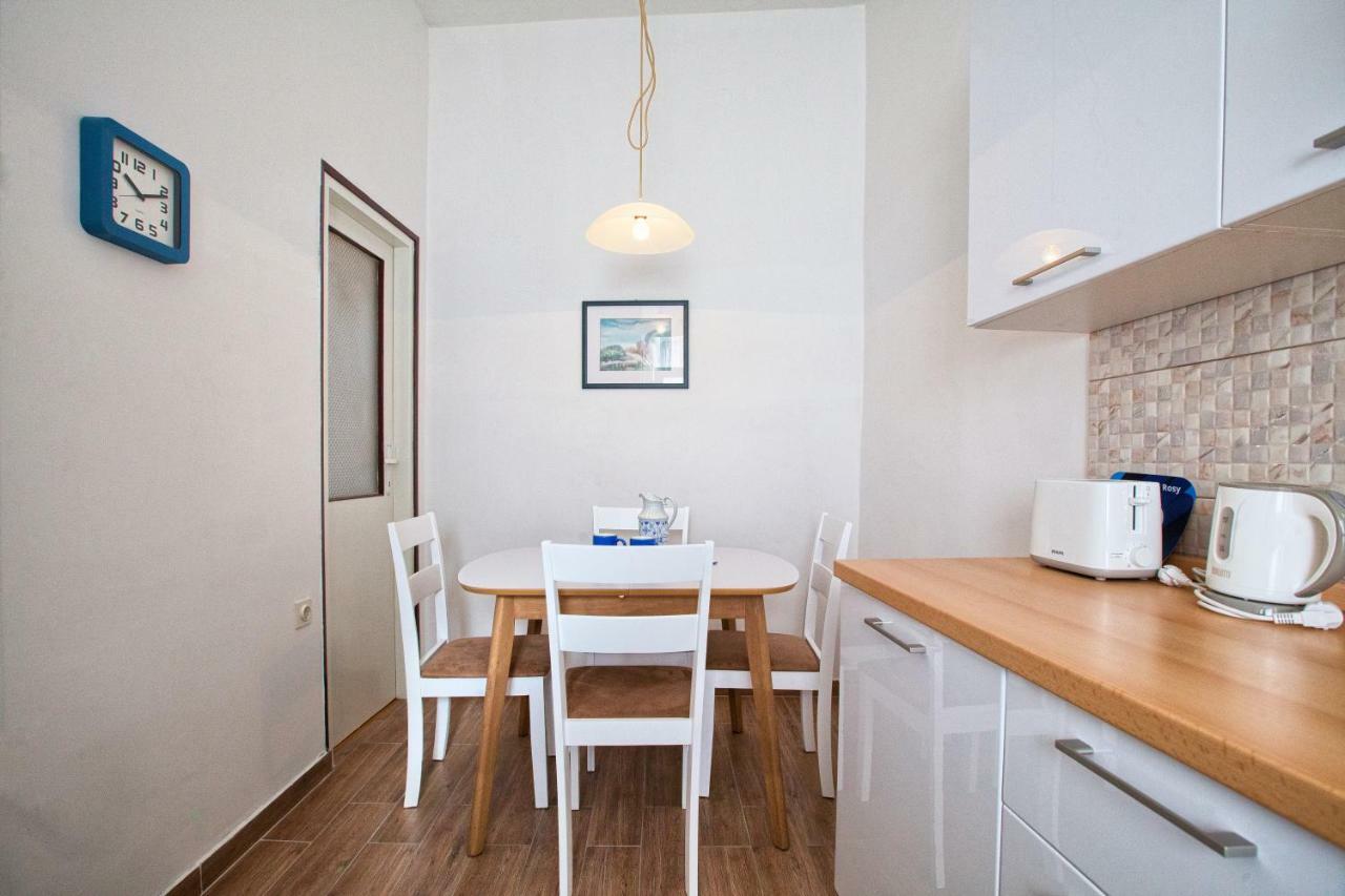 Apartment Rosy Pula Exteriér fotografie